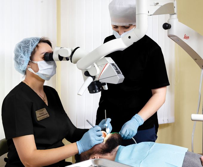 Лечение под микроскопом